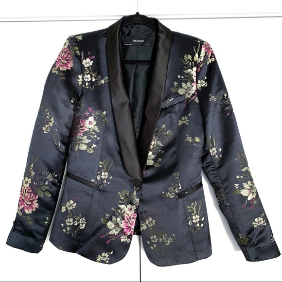 ZARA jacquard floral blazer